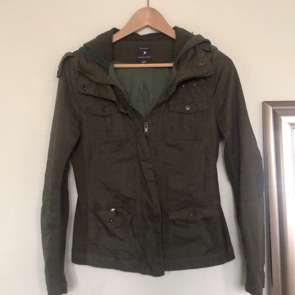 Forever 21 Jackets & Blazers - Forever 21 olive hooded utility military jacket S